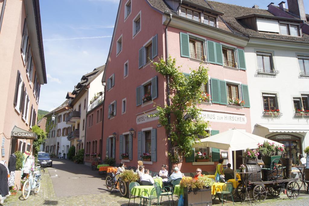 Gasthaus Zum Hirschen Staufen Exterior foto