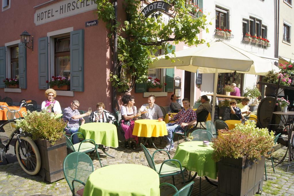 Gasthaus Zum Hirschen Staufen Exterior foto