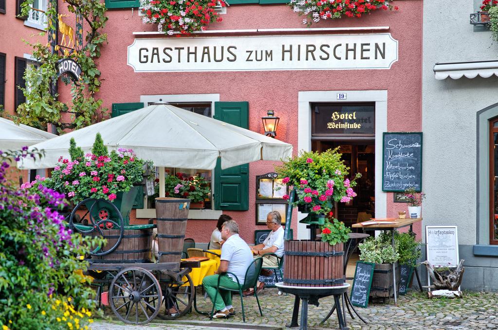 Gasthaus Zum Hirschen Staufen Exterior foto