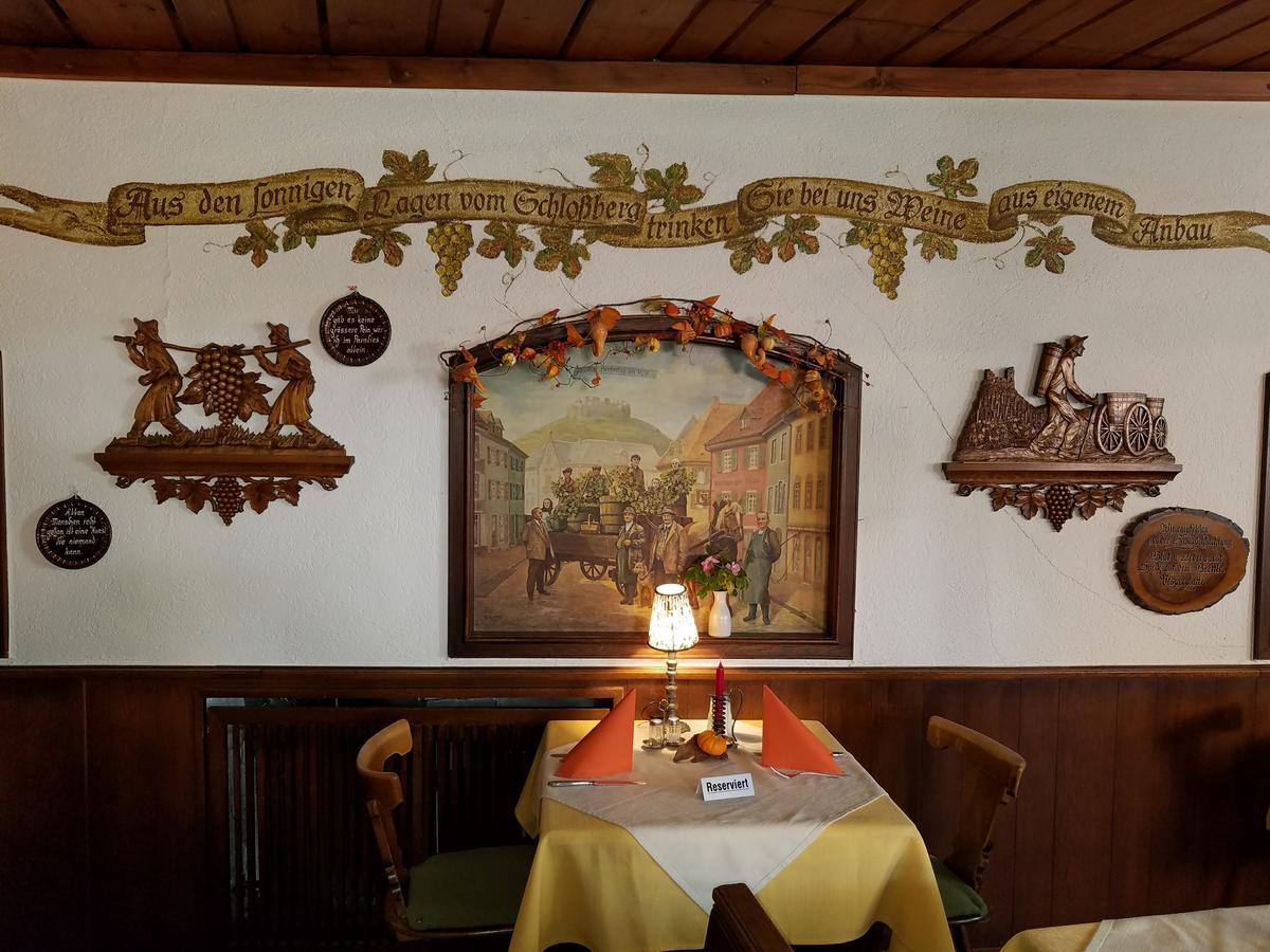 Gasthaus Zum Hirschen Staufen Exterior foto